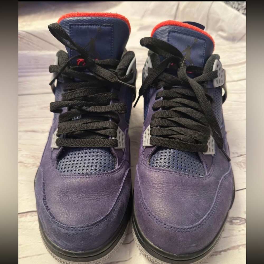 Jordan Sneakers in Purple and Black